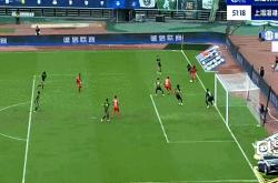 雷速体育电脑版官网-上港战平重庆：上海上港队与重庆队踢平，积分持平