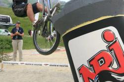 雷速体育比分直播-NS翻盘C9，Ming开启传奇时刻2025世界赛2:1（釜山）