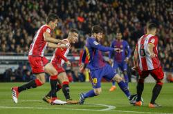 雷速体育电脑版官网-佩斯卡拉主场击败帕尔马，拼尽全力保级的简单介绍