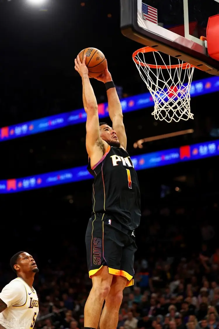 包含新疆队碾压湖人,布克点燃赛场的词条 包含新疆队碾压湖人,布克点燃赛场的词条